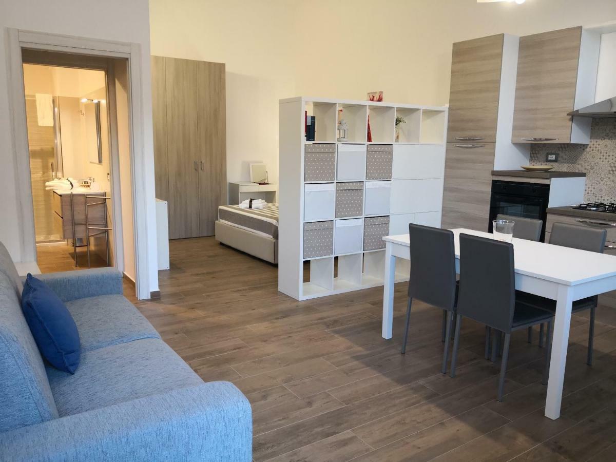 Tiny House Naxos Hotel Giardini Naxos Exterior photo