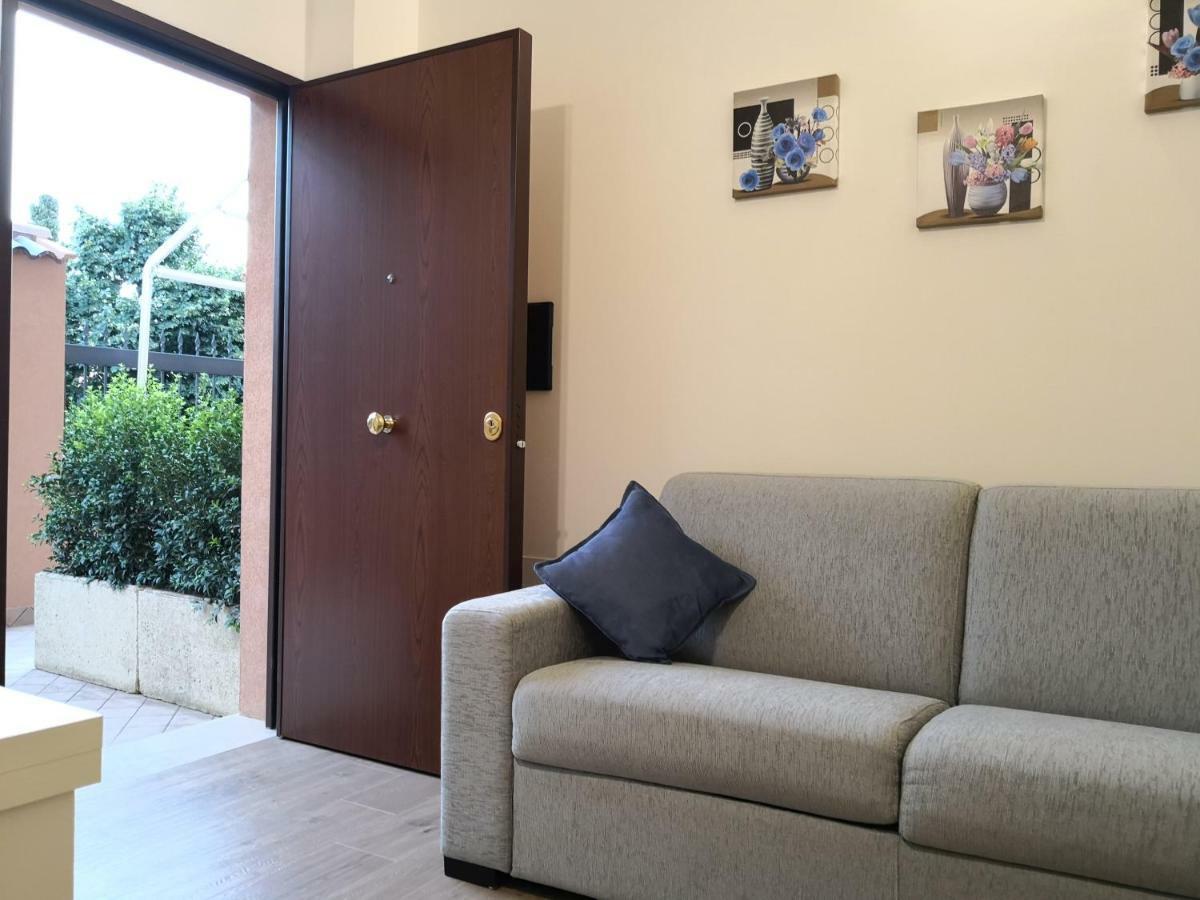 Tiny House Naxos Hotel Giardini Naxos Exterior photo